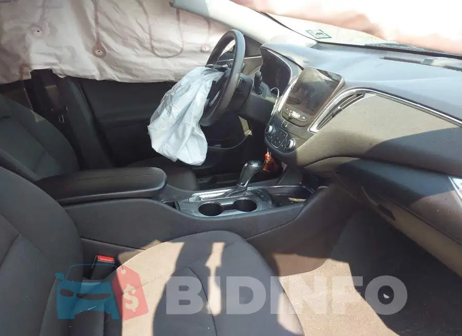 1G1ZD5ST6KF141308 Photo# 5