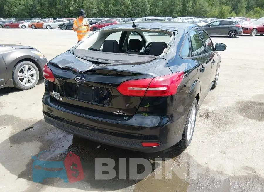 1FADP3F26GL212455 Photo# 6