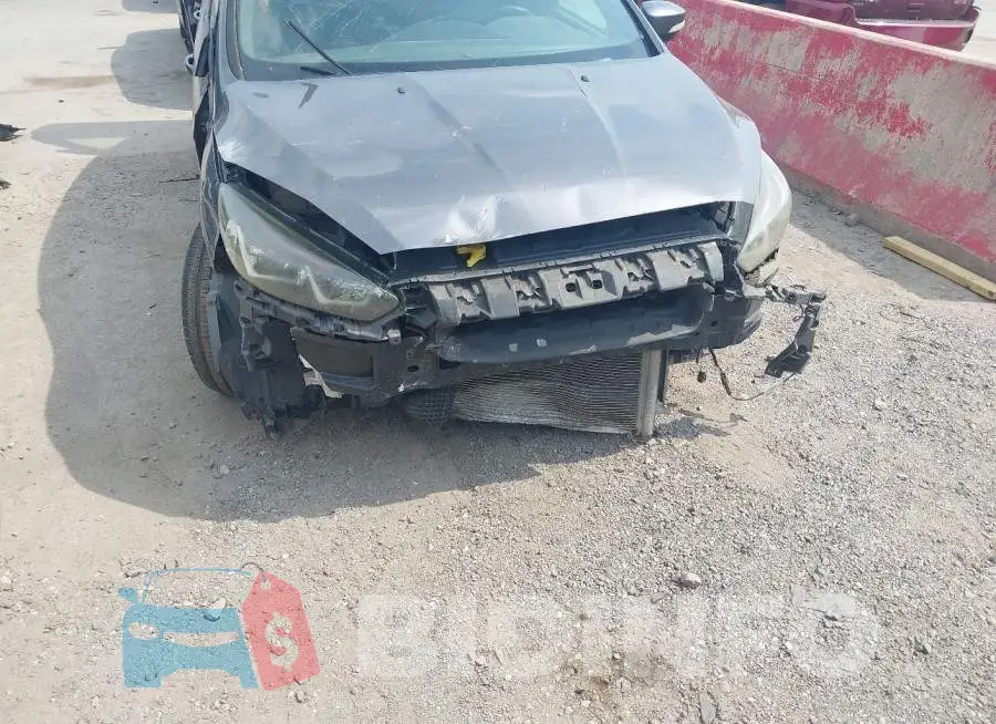 1FADP3L98HL228272 Photo# 6