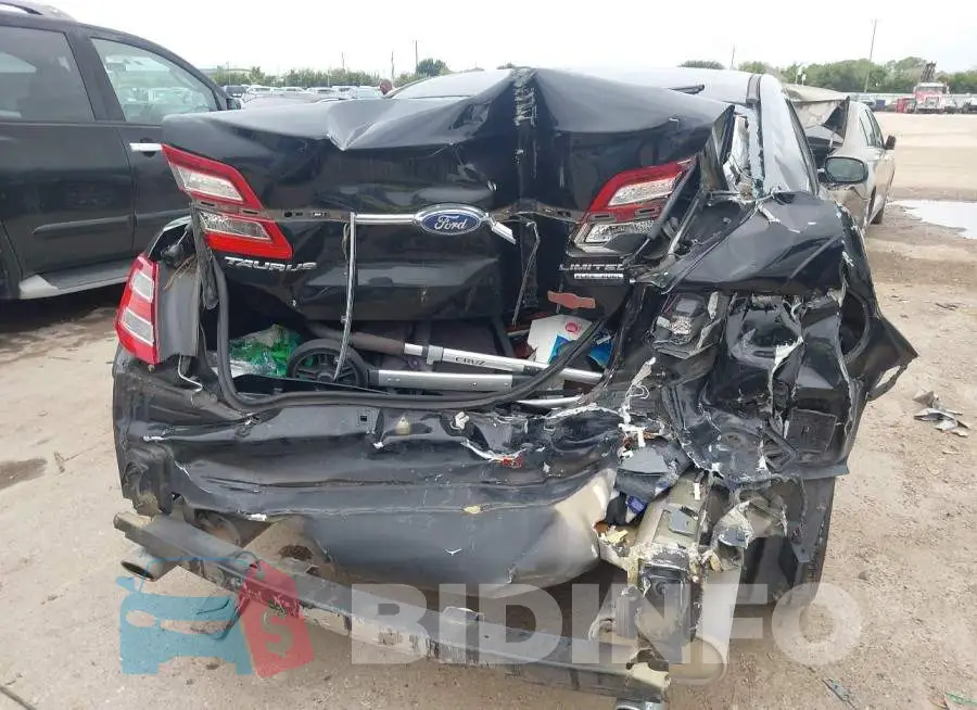 1FAHP2F80HG113088 Photo# 6