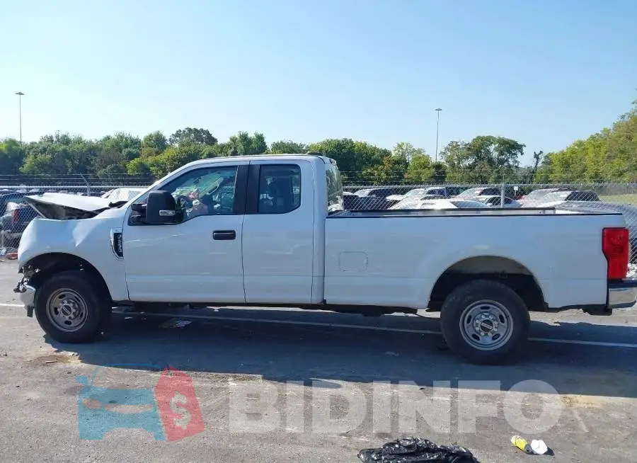 1FT7X2A68LED44966 Photo# 15