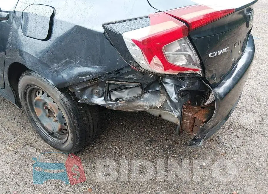 19XFC2F56GE096640 Photo# 6
