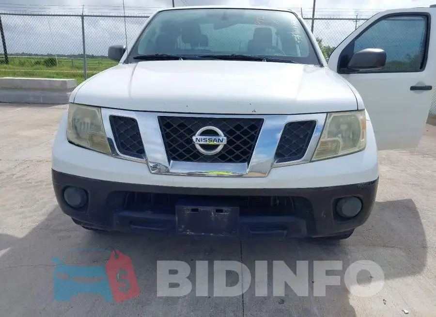 1N6BD0CT4GN795017 Photo# 6