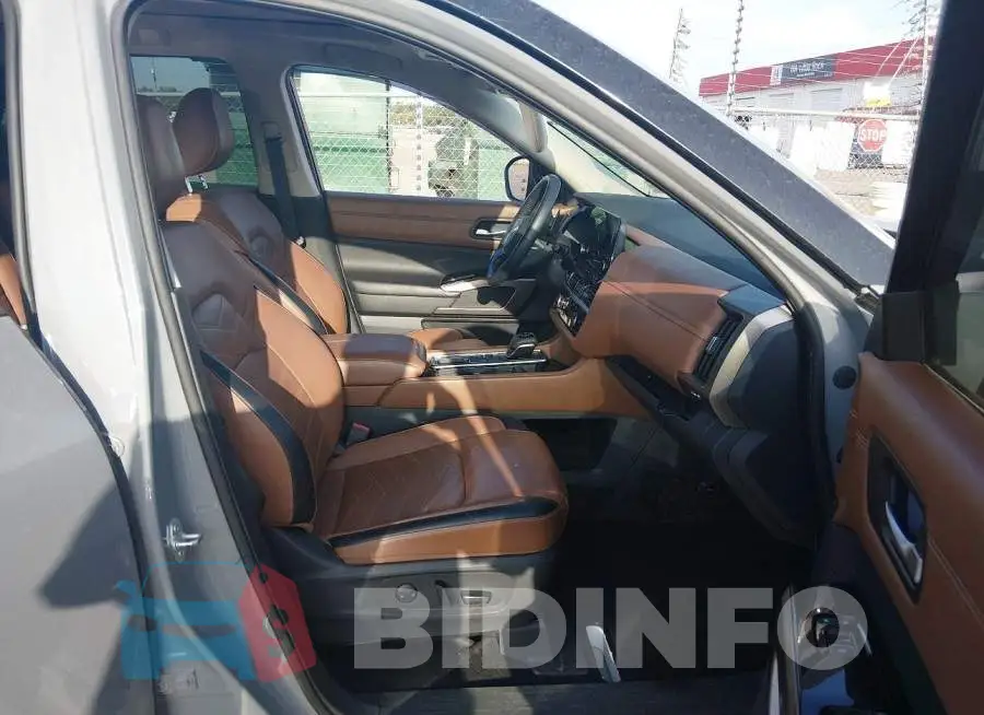 5N1DR3DH8RC228442 Photo# 5