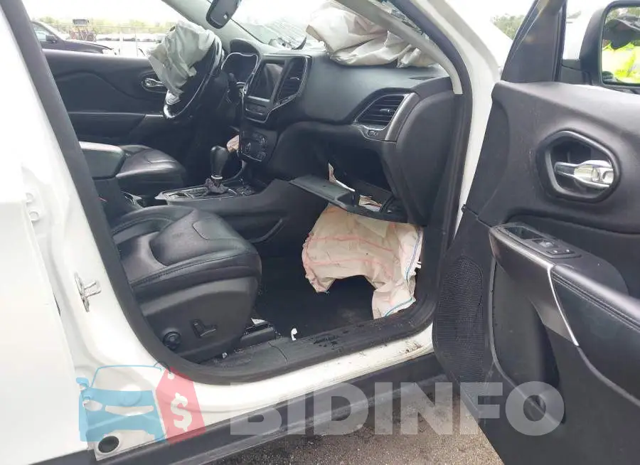 1C4PJLMX4MD135016 Photo# 5