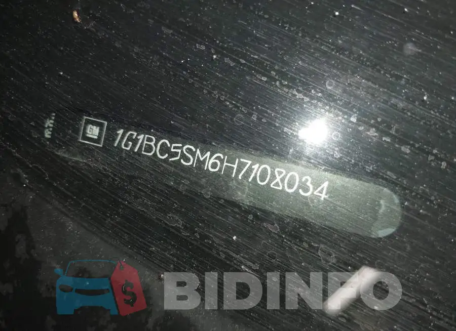 1G1BC5SM6H7108034 Photo# 9