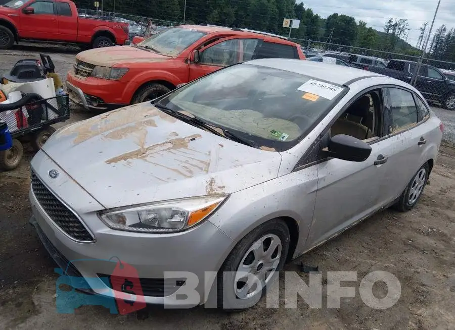 1FADP3E24JL203133 Photo# 2