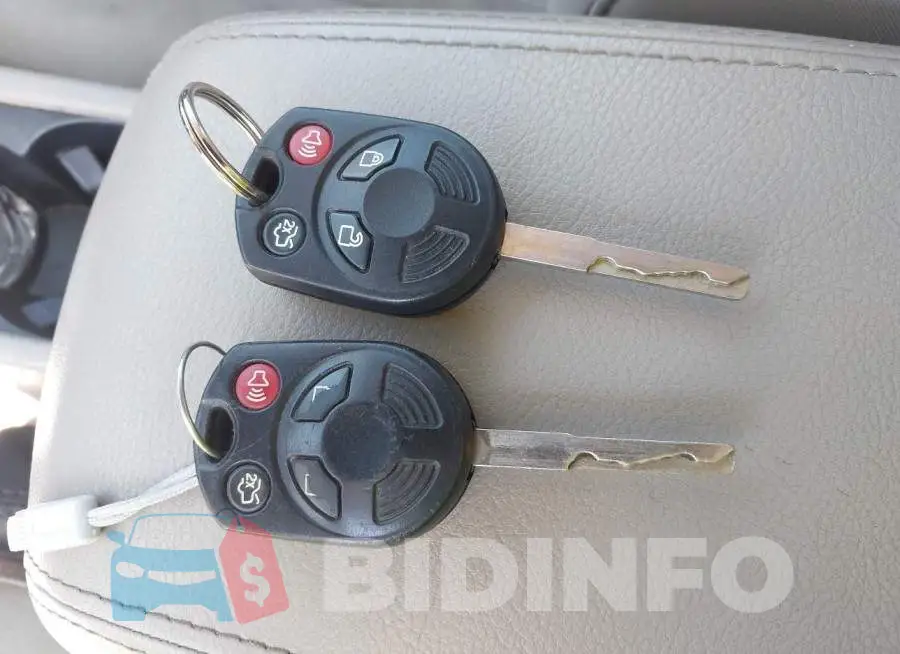 1FADP3F21HL301271 Photo# 11