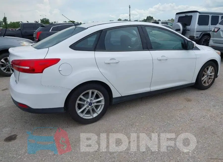 1FADP3F2XGL395035 Photo# 4