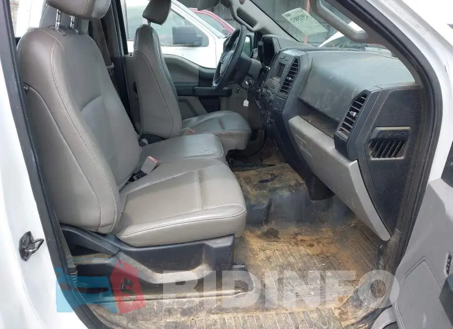 1FTMF1CB2JKD73369 Photo# 8