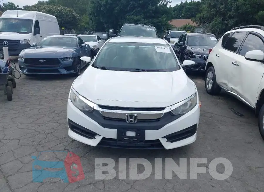 19XFC2F57GE247758 Photo# 13