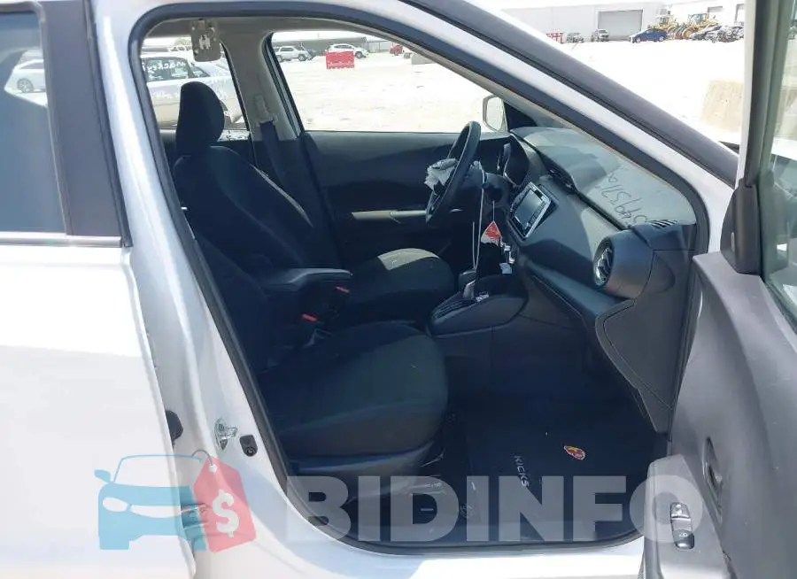 3N1CP5BV3RL529976 Photo# 5