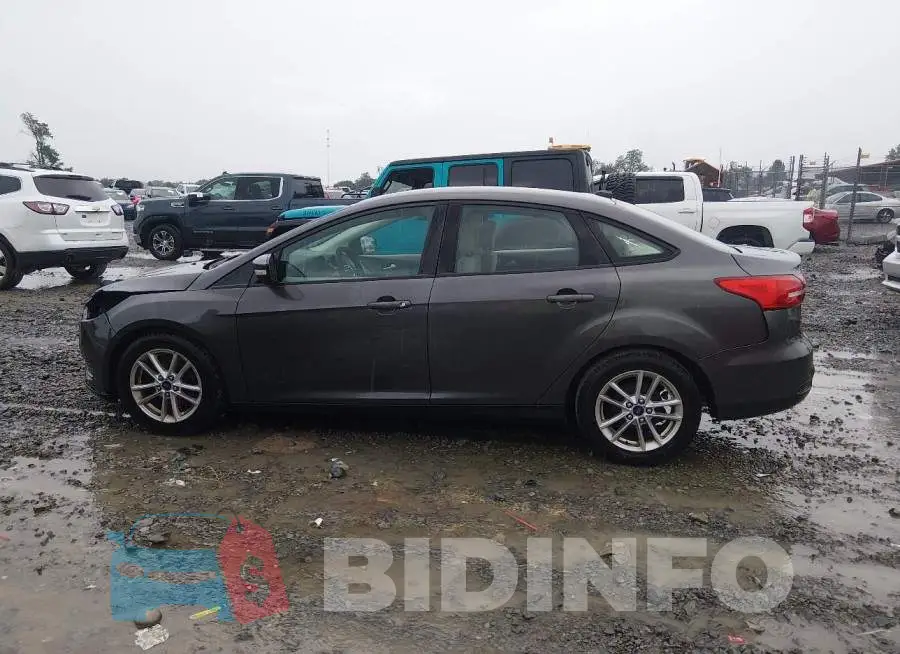 1FADP3F26GL207188 Photo# 14