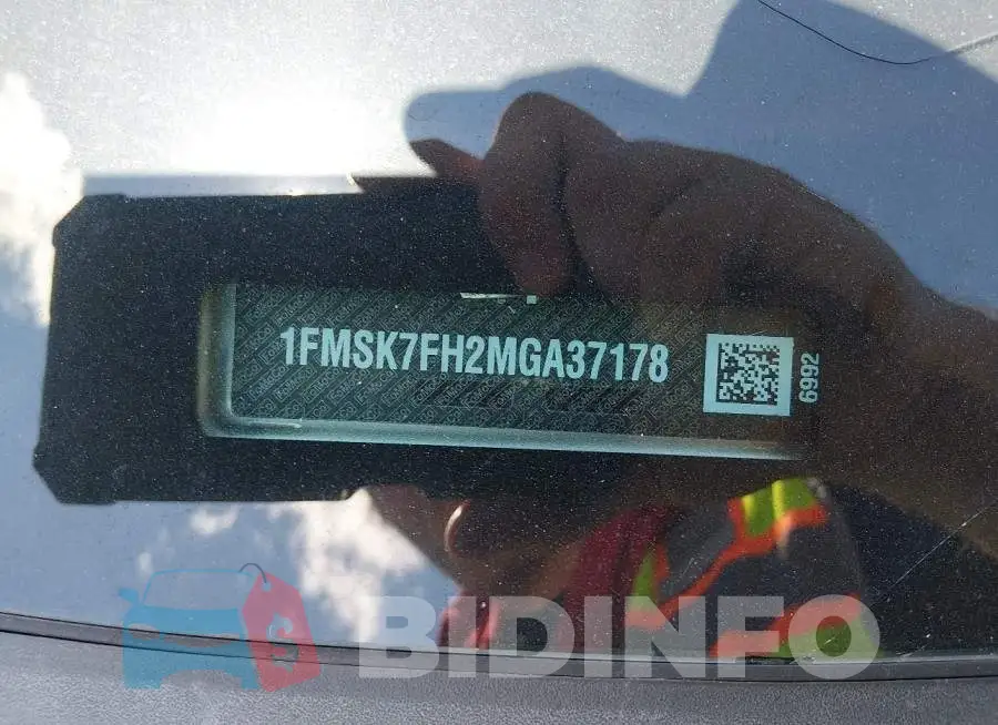 1FMSK7FH2MGA37178 Photo# 9