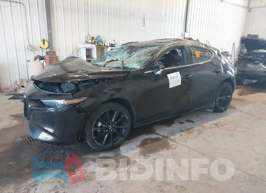 JM1BPAMM4S1755799 Photo# 2