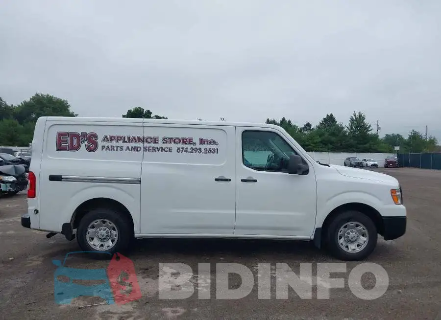 1N6BF0KYXJN810604 Photo# 14