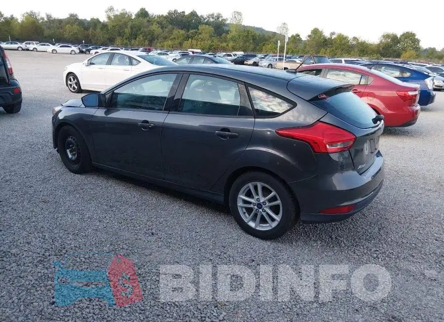 1FADP3K2XHL268423 Photo# 3