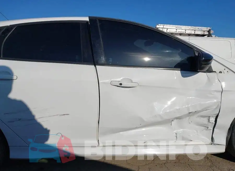 1FADP3L90HL296288 Photo# 6