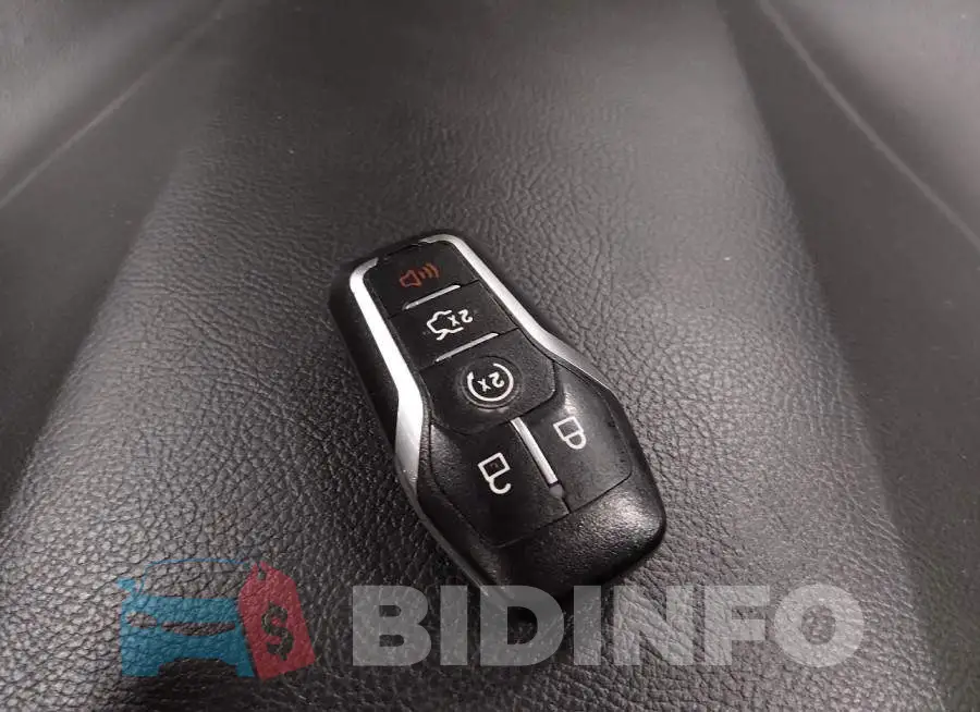 2FMPK3J95GBB15558 Photo# 11
