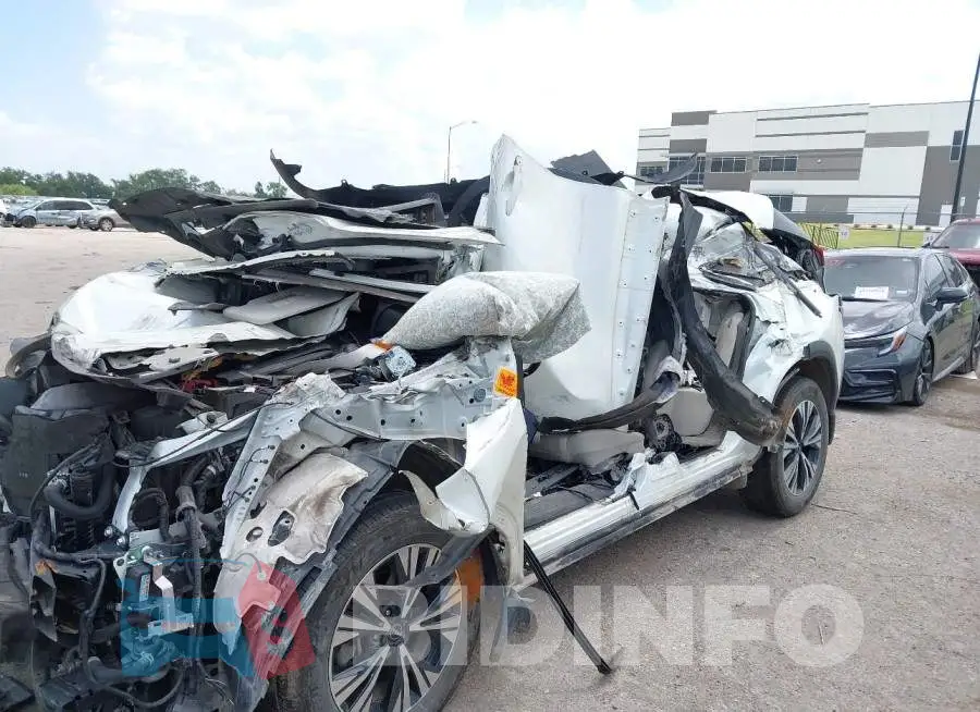 5N1BT3BA8PC809211 Photo# 6