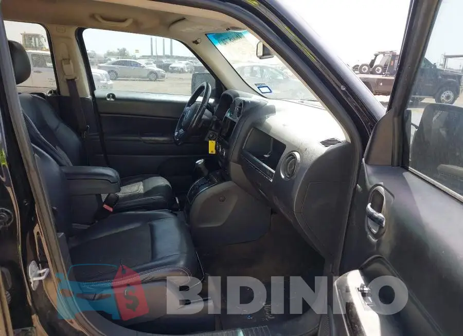 1C4NJPBA7GD776792 Photo# 5