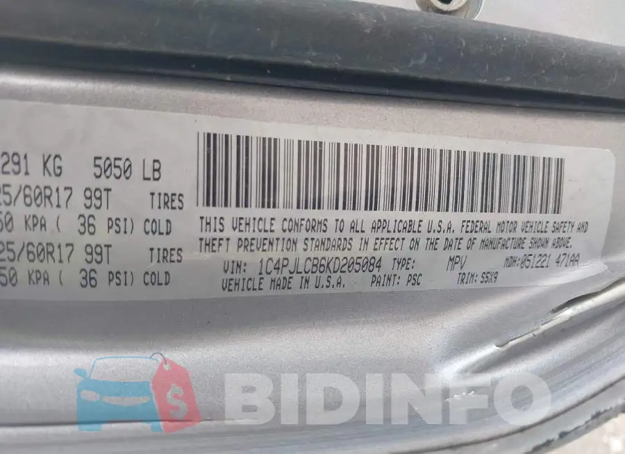 1C4PJLCB6KD205084 Photo# 9