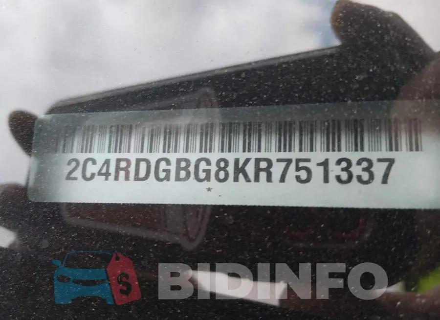 2C4RDGBG8KR751337 Photo# 9