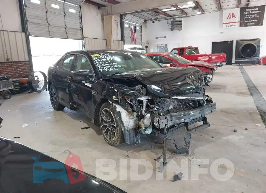 1FAHP2F87HG129756 Photo# 1