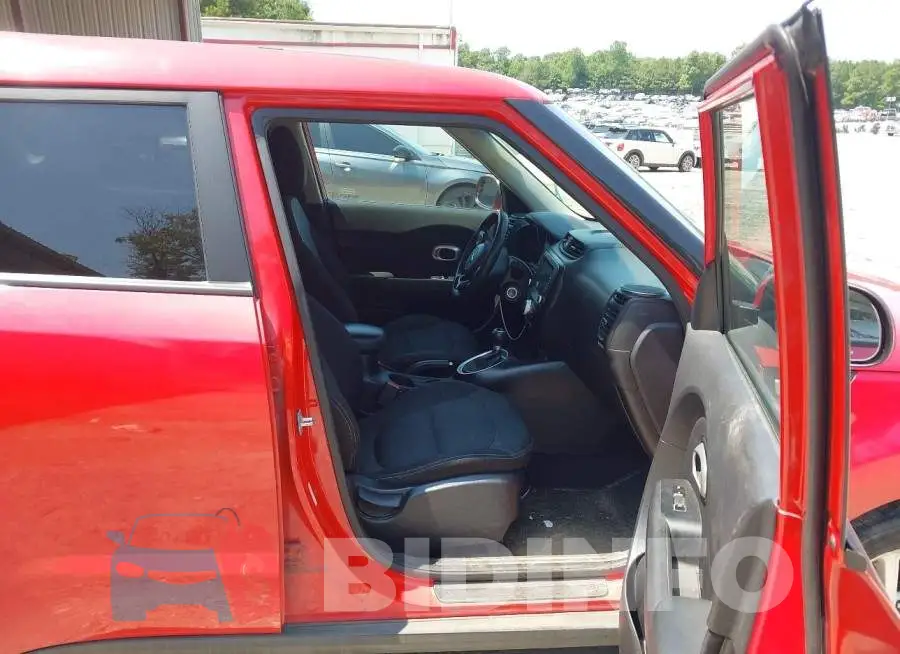 KNDJP3A5XJ7619984 Photo# 5