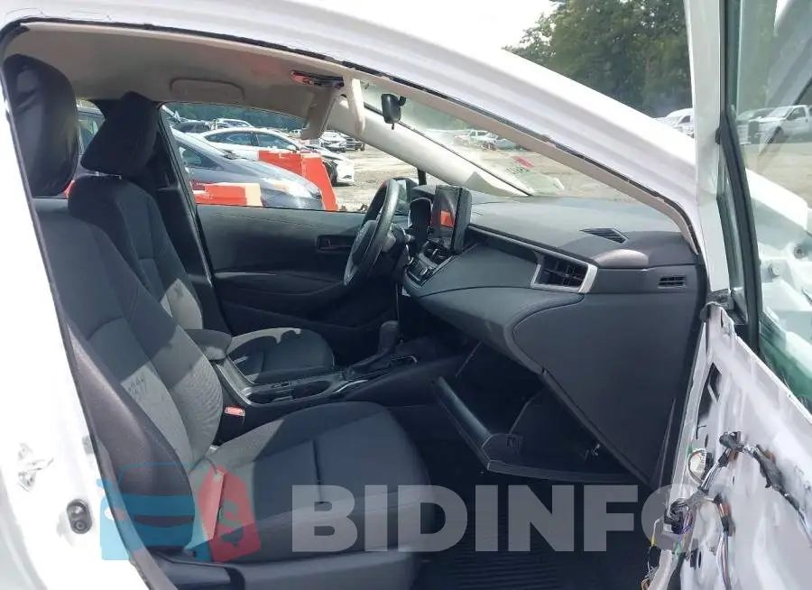 5YFB4MDE2PP048125 Photo# 5