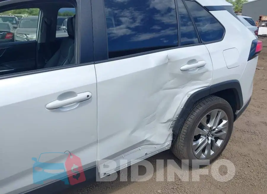 JTMC1RFV8PD105521 Photo# 6