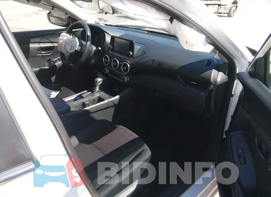 3N1AB8BV8SY222187 Photo# 5