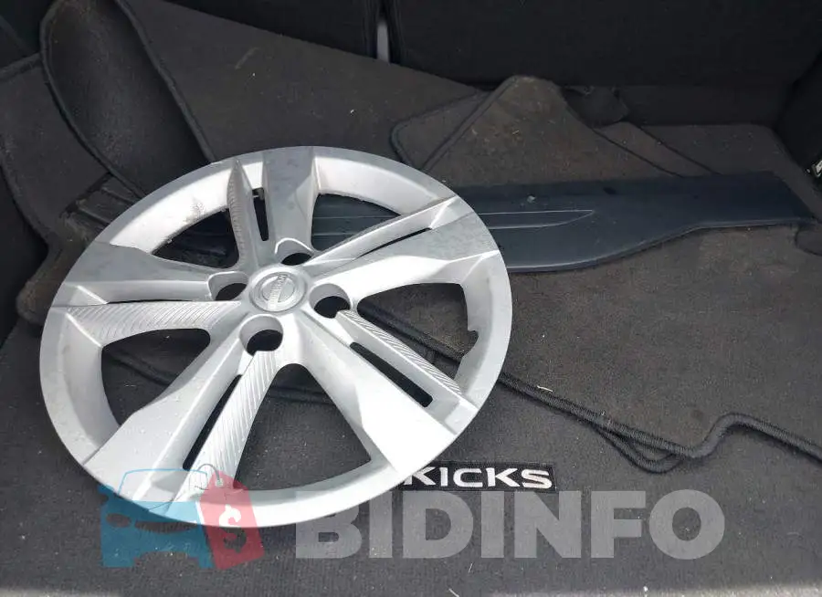 3N1CP5BV0SL493220 Photo# 12