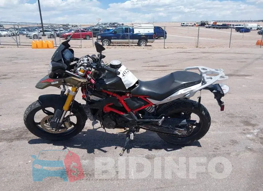 WB30G330XPRA40575 Photo# 13