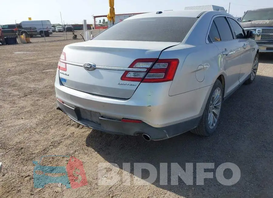 1FAHP2F87HG102427 Photo# 18