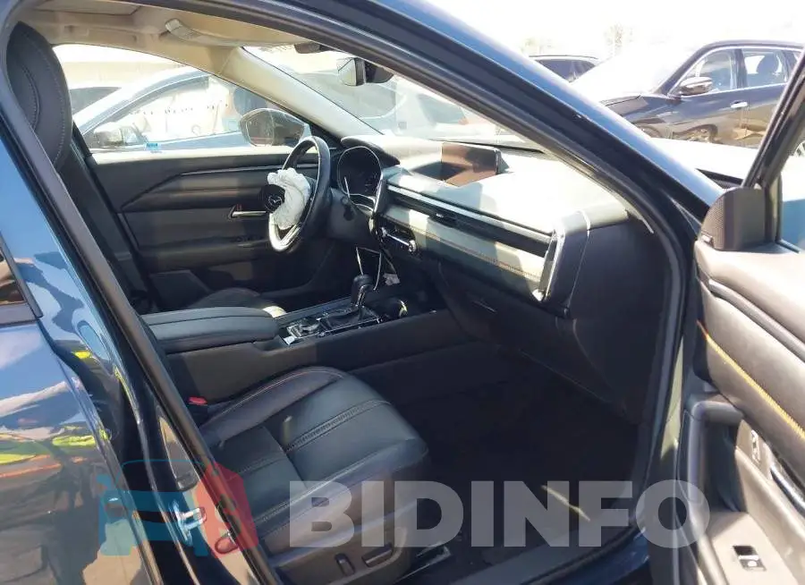 7MMVABEM2PN142714 Photo# 5