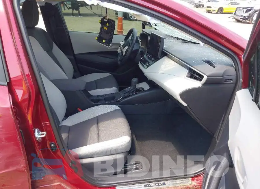 5YFB4MDE2SP332928 Photo# 5