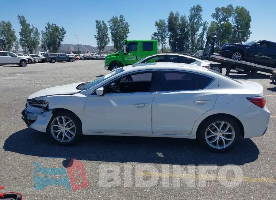 19UDE2F33KA000413 Photo# 14