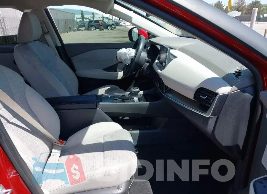 5N1BT3BA3PC742985 Photo# 5