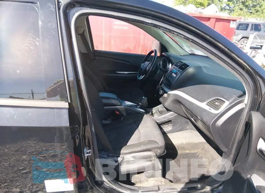 3C4PDCAB5LT182046 Photo# 5