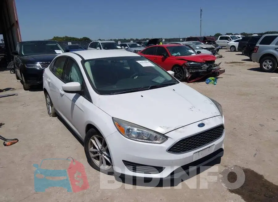 1FADP3F22JL273311 Photo# 1