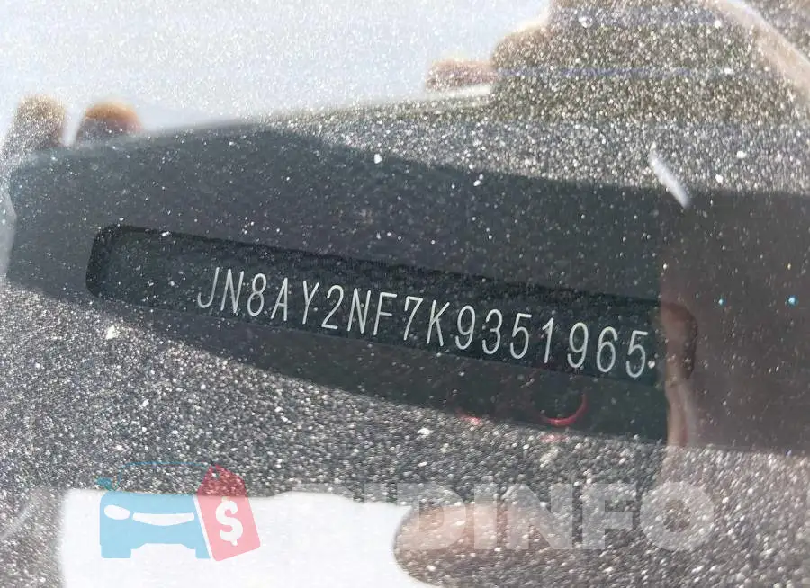 JN8AY2NF7K9351965 Photo# 9