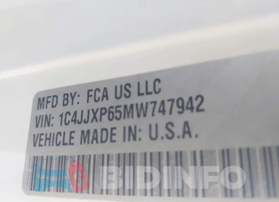 1C4JJXP65MW747942 Photo# 9