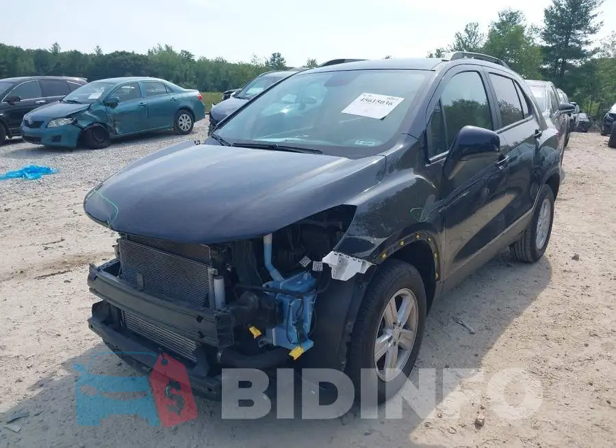 KL7CJPSB4MB352944 Photo# 2