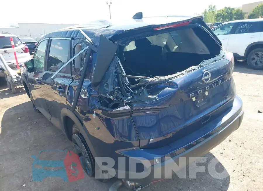 5N1BT3BA9TC759719 Photo# 3