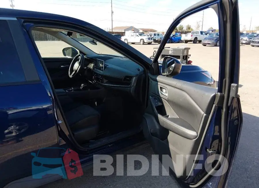 5N1BT3BB5SC838666 Photo# 5
