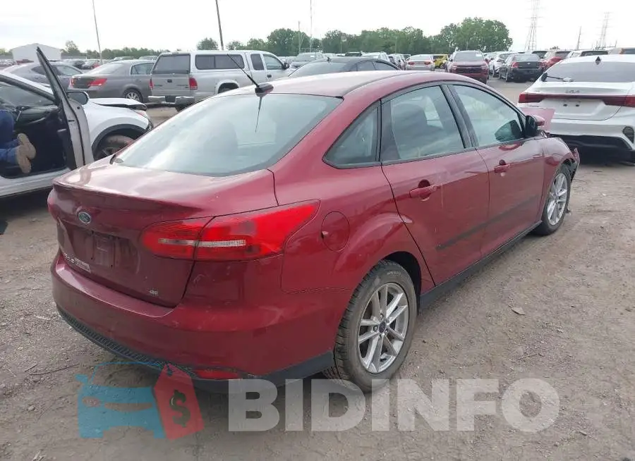 1FADP3F24GL207903 Photo# 4