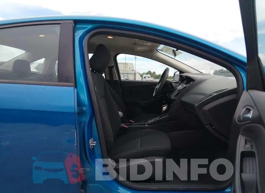1FADP3F29GL225104 Photo# 5