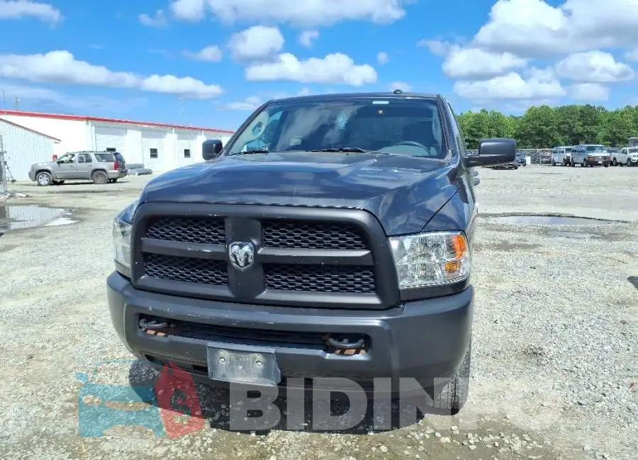 3C6TR5HT5JG361744 Photo# 6