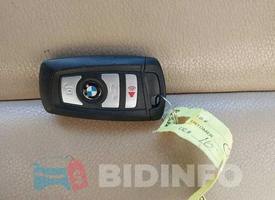 WBA5A5C57GG347427 Photo# 11